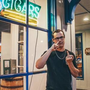 Meet your Posher, Andrew